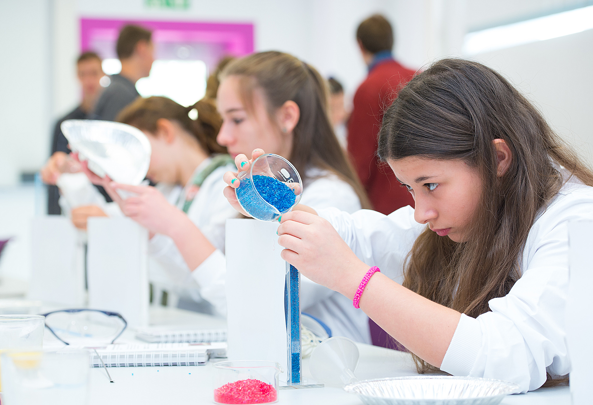 Evonik heisst Mädchen willkommen